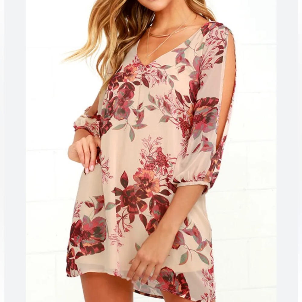 Lulu’s Shifting Dears Beige Floral Print Dress